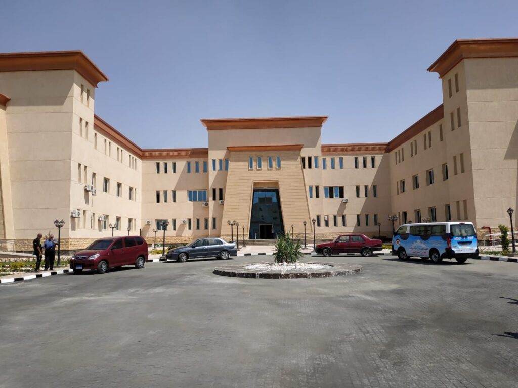 الجامعة التكنولوجية ببني سويف