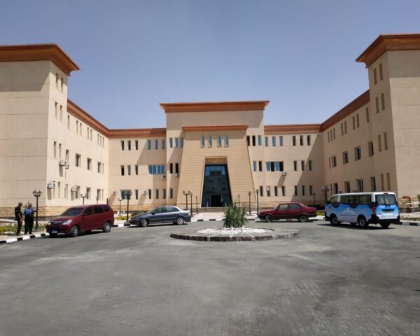 الجامعة التكنولوجية ببني سويف